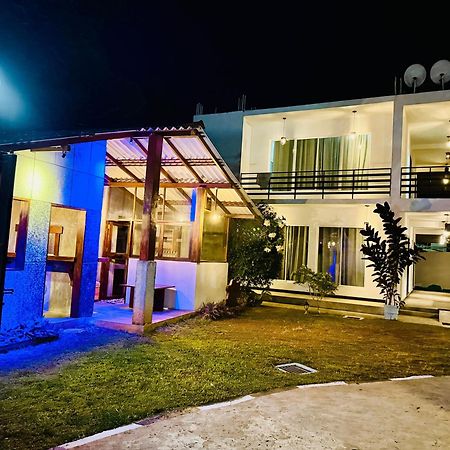 Shimada Villa Bentota Exteriör bild