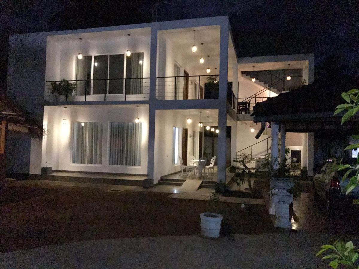 Shimada Villa Bentota Exteriör bild