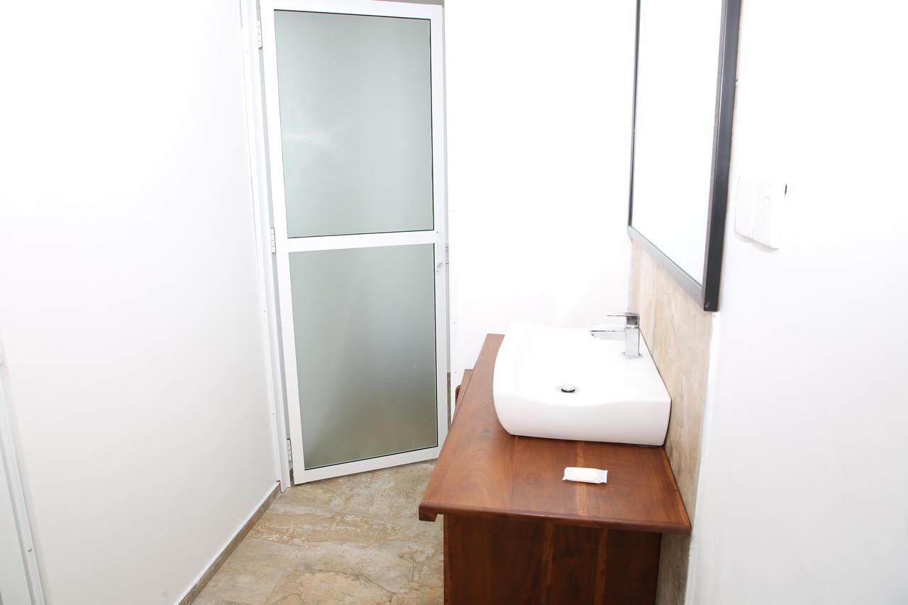Shimada Villa Bentota Exteriör bild